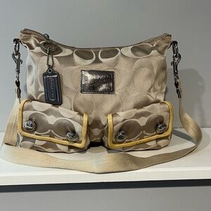 ✨Coach Poppy Y2K Signature Glam Crossbody Bag Beige Yellow ✨